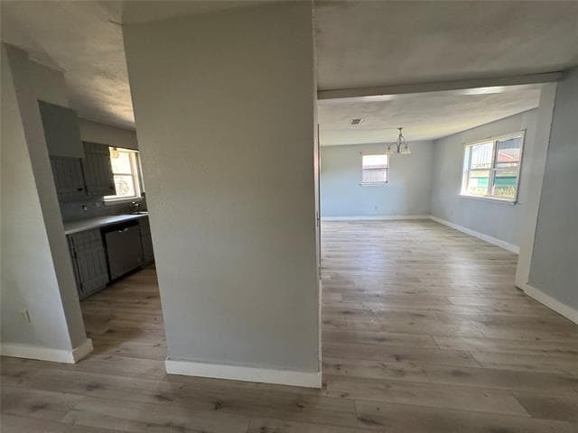 Building Photo - 402 N Hughes St