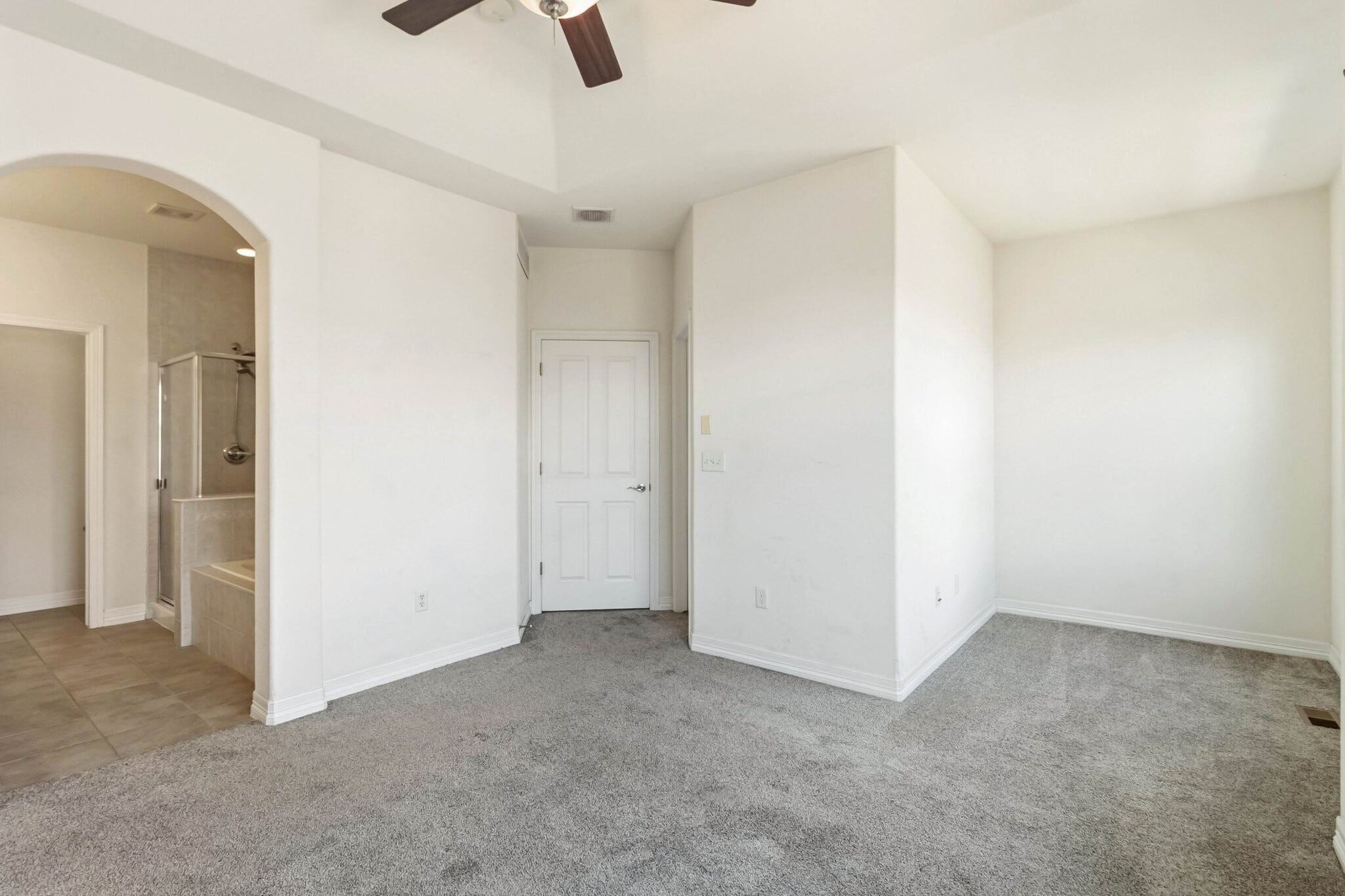 Building Photo - 9219 Kornbrust Cir