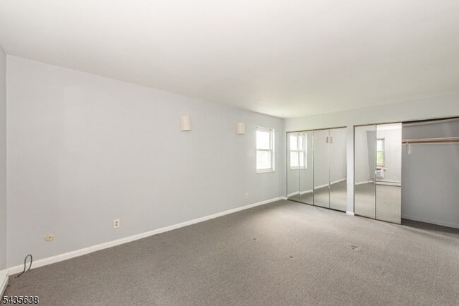 Building Photo - 100 Pierson Miller Dr