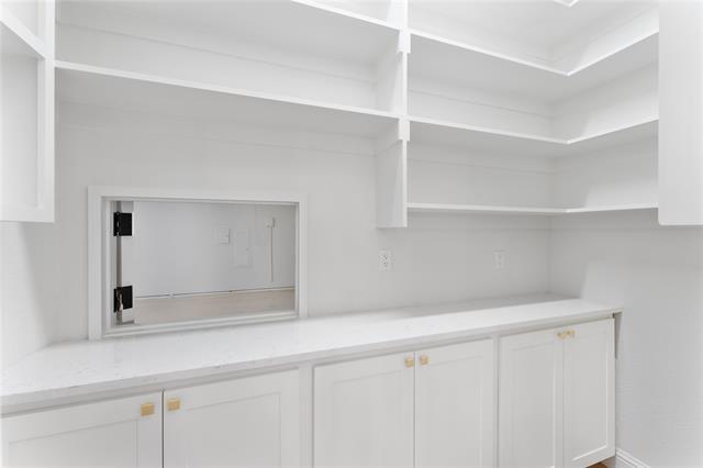 Building Photo - 3316 Westover Dr