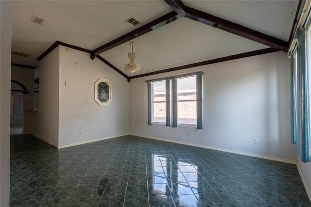 Building Photo - 1403 Chesapeake Dr