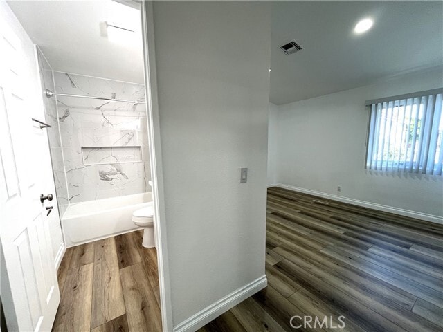 Building Photo - 14030 McClure Ave