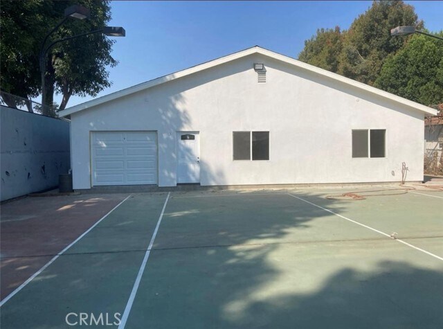 Primary Photo - 5201 Bascule Ave