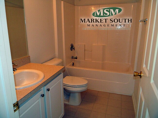 Building Photo - GEORGETOWN - KING GEORGE BOULEVARD