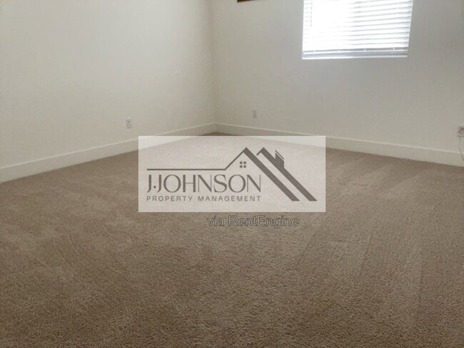 Building Photo - 16411 Bandon Ln