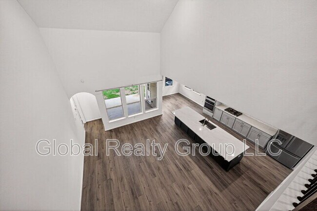 Building Photo - 10064 Mulhouse Dr