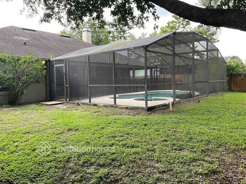 Building Photo - 7849 Bridgestone Dr
