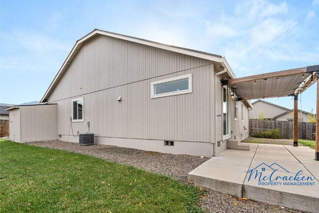 Building Photo - 3451 Durst St