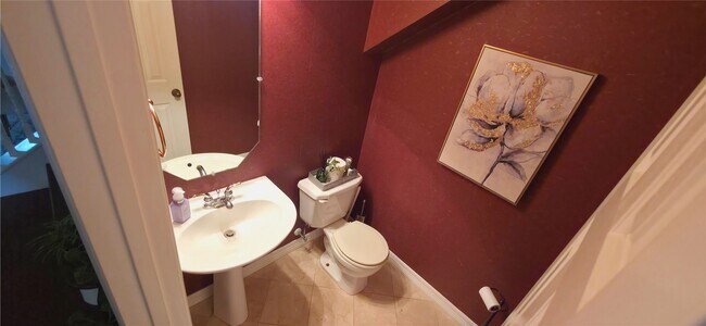 Building Photo - 16419 Red Crest Dr