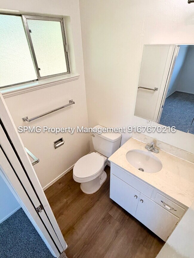 Building Photo - 3 Bedroom Sacramento Rental with Large Yard