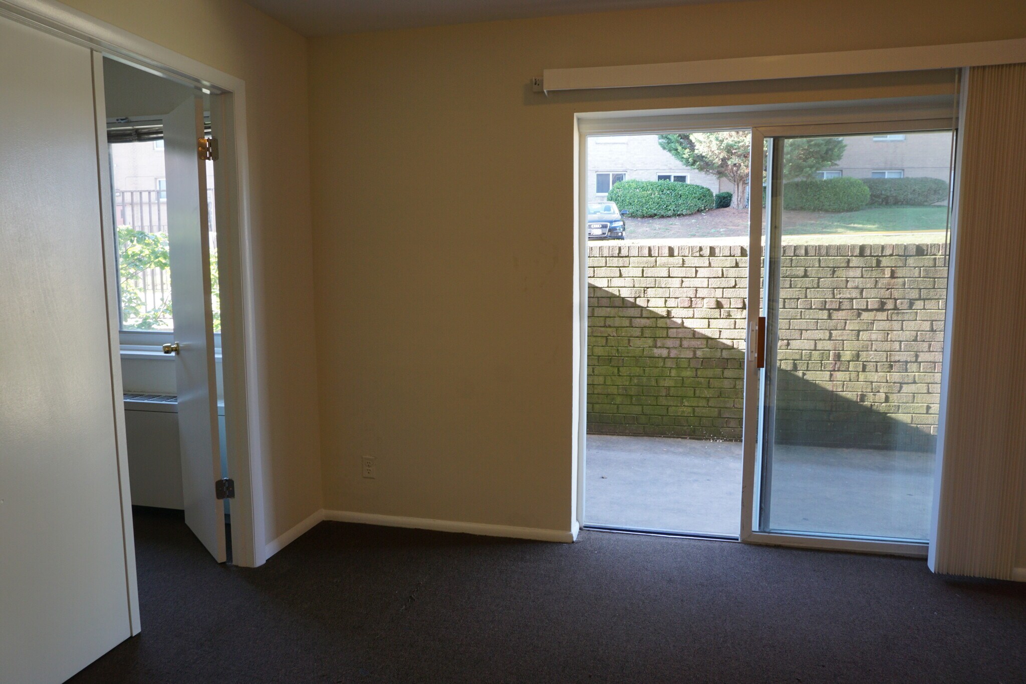 Building Photo - 4330 Hartwick road