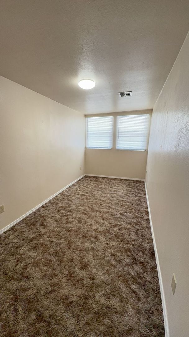 Building Photo - 710 W Cherokee Ave