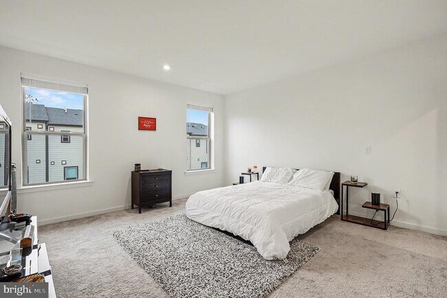 Building Photo - 45956 Swallow Ter