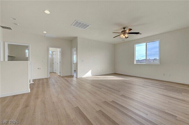 Building Photo - 7931 Campers Village Ave