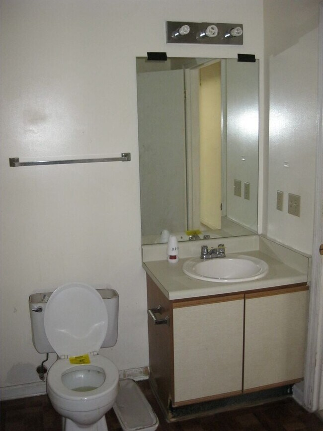 Building Photo - 105 S Quail Crossing