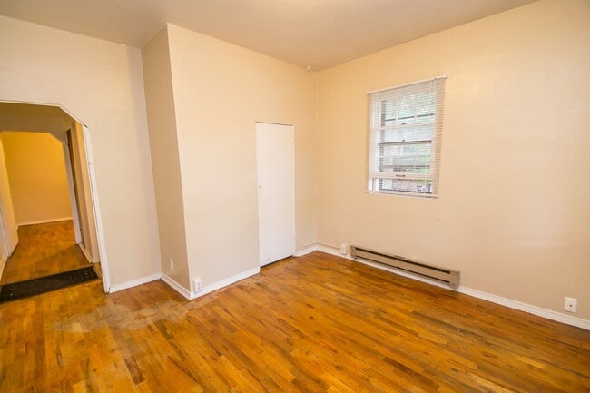 Building Photo - 2311 Spruce St