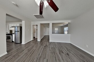 Building Photo - 17039 Kemble Creek Dr