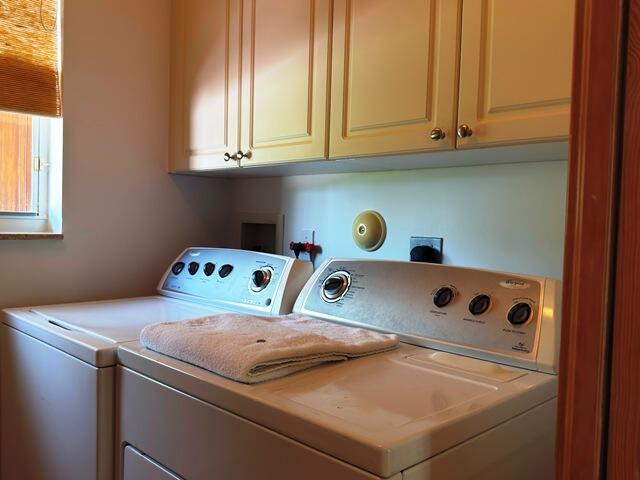 Building Photo - 8387 Ironhorse Ct