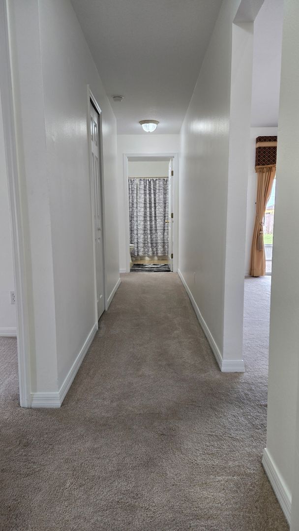 Building Photo - Spacious Haines City Retreat - For Rent Now!