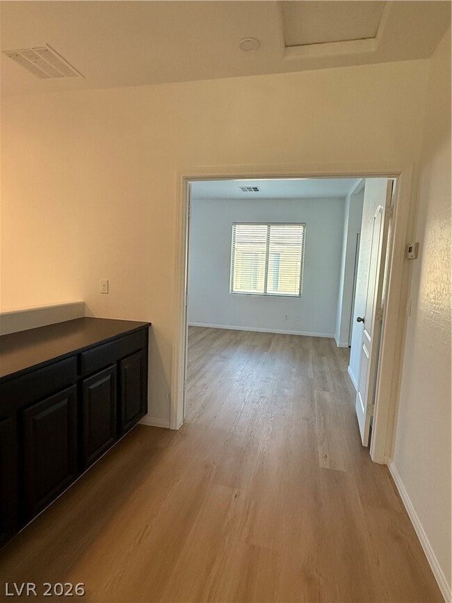 Building Photo - 690 Calamus Palm Pl