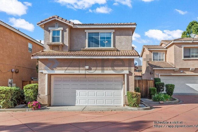 Primary Photo - 1055 Adana Terrace