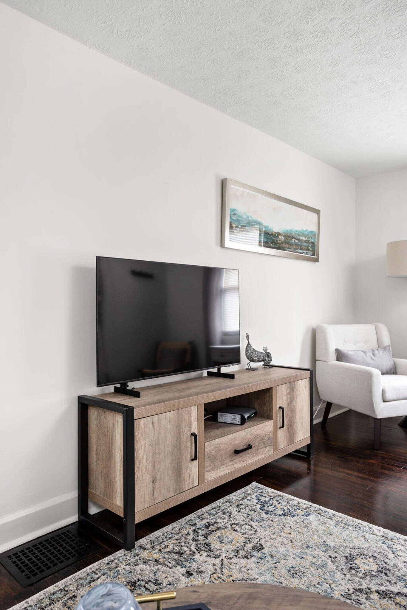 Building Photo - 6115 Ralston Ave