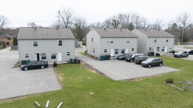 Building Photo - 925 Burcham Dr