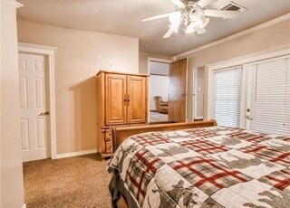 Building Photo - 211 S Fox Dr