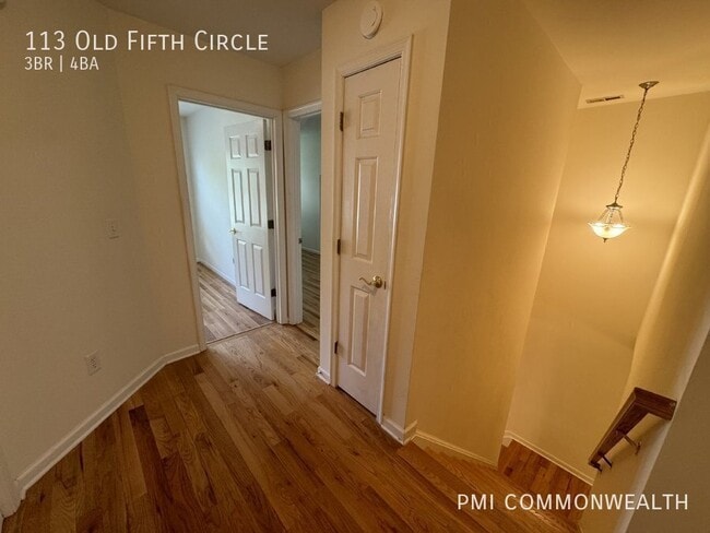 Building Photo - 113 Old Fifth Cir