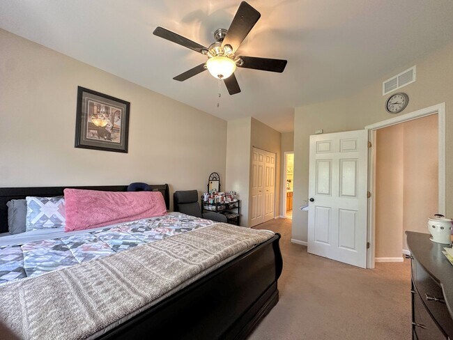 Building Photo - 2913 Concord Ln