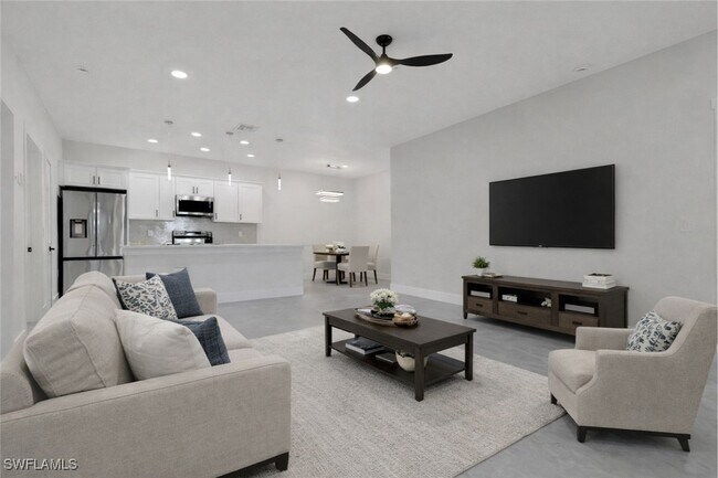 Building Photo - 4501 15th St SW