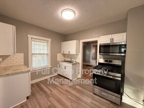 Building Photo - 6005 N 30th St