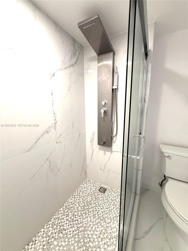 Building Photo - 290 174th St St