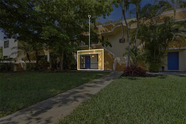 Building Photo - 183 Lakeview Dr