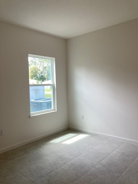 Building Photo - 50 Briarvue Ln