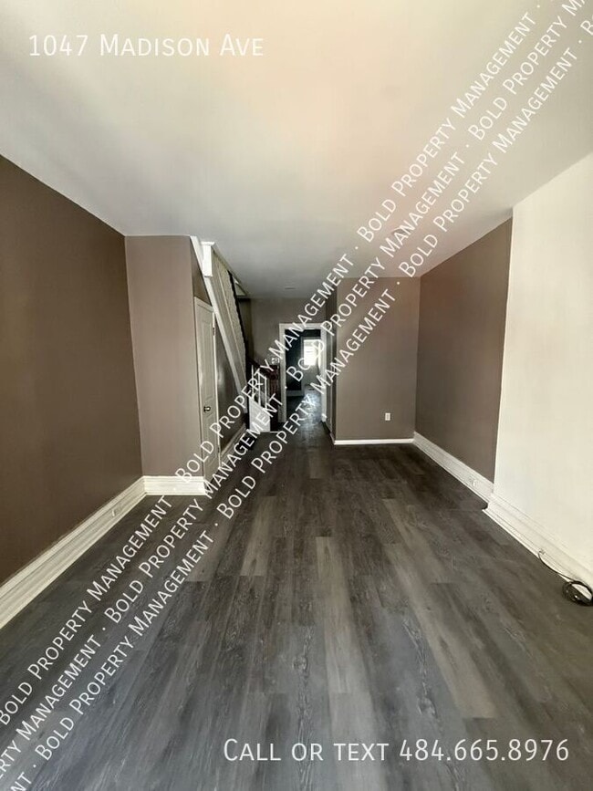 Building Photo - 1047 Madison Ave