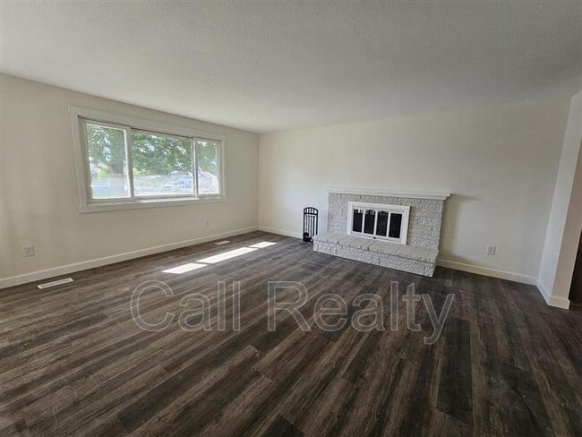 Building Photo - 1724 N Lee St