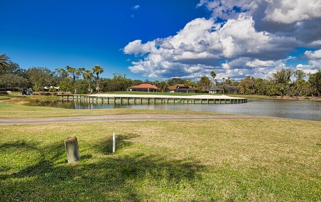 Building Photo - Luxury Home with Saltwater Heated Pool, Spa & Spectacular Golf Course Views, and includes Social ...