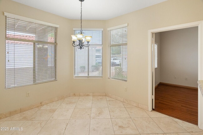 Building Photo - 11375 E Sahuaro Dr