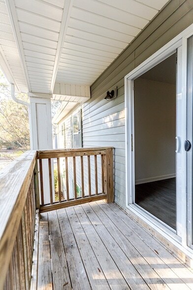 Building Photo - 1402 Camp Rd