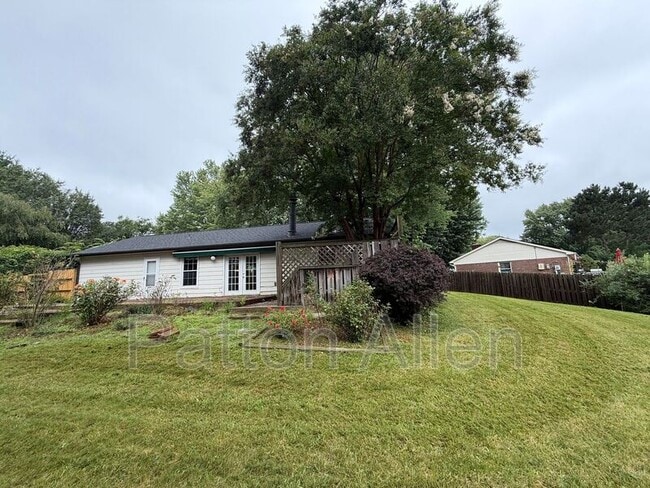 Building Photo - 105 Scottlynn Ct