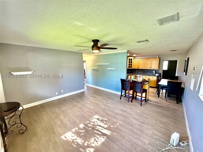 Building Photo - 2702 NW 53rd St
