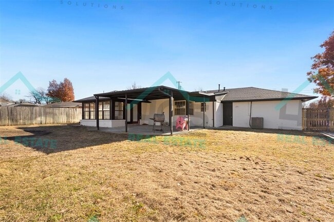 Building Photo - 3 Bedroom near Tinker AFB