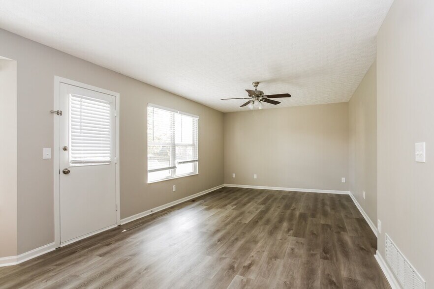 Building Photo - 5369 Shotgun Dr