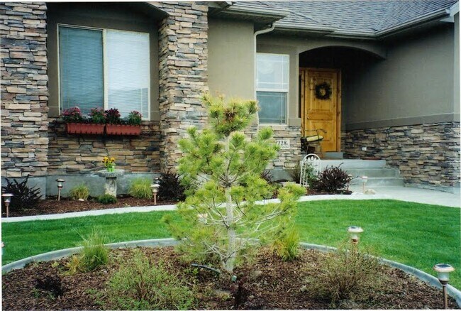 Building Photo - 228 Delgada Ln