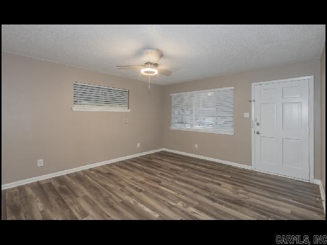 Building Photo - 4716 Buckingham Pl