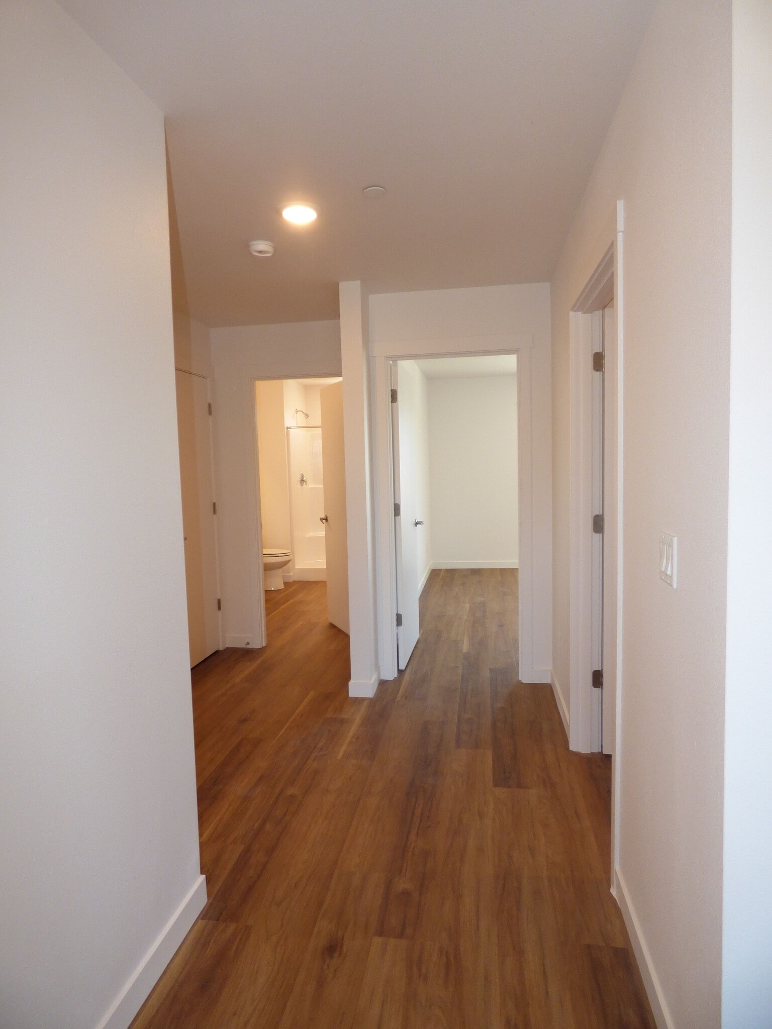 Building Photo - Villamar Apartments