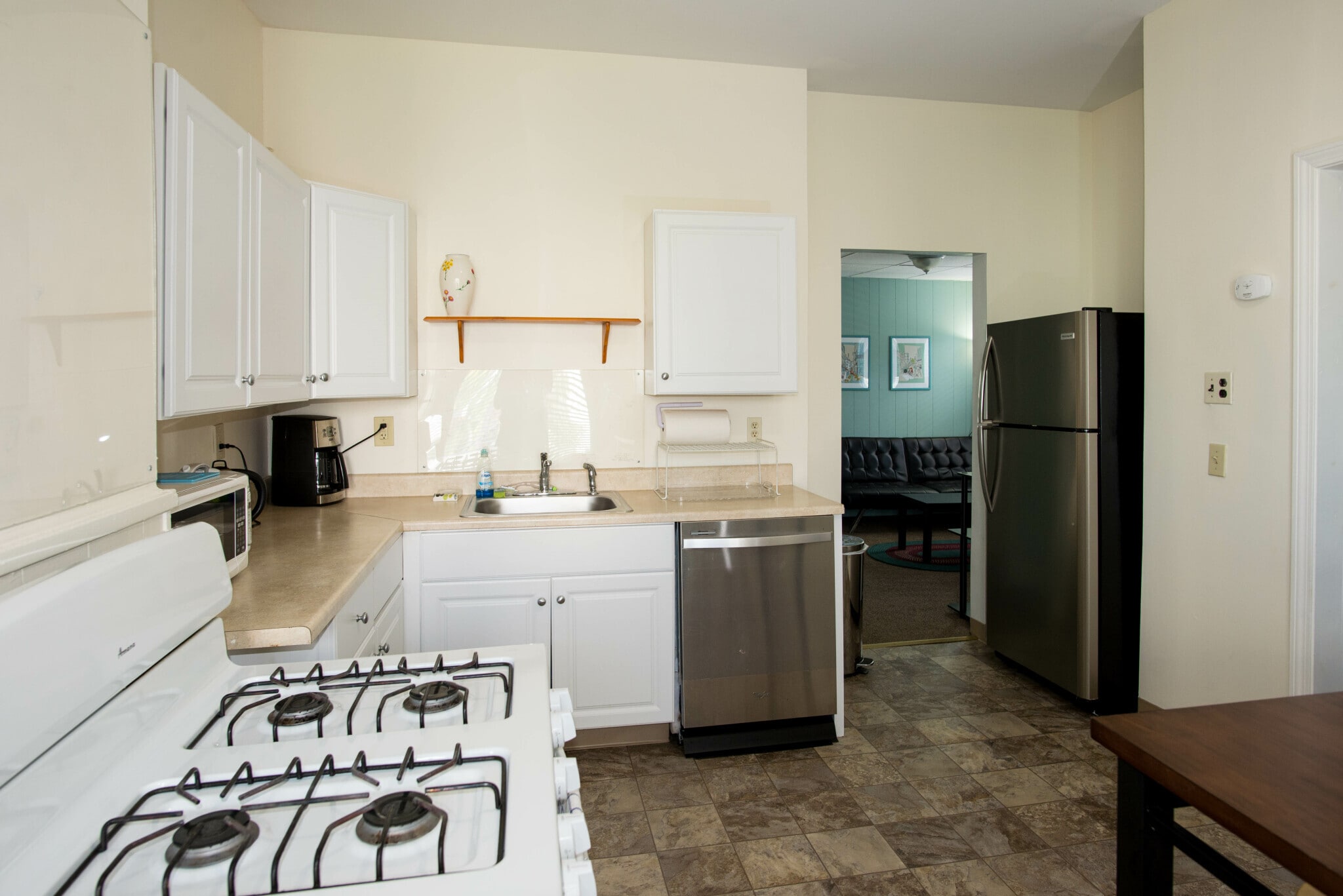 Building Photo - 42 Everett St