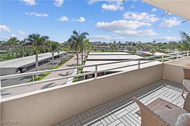 Building Photo - 240 Seaview Ct