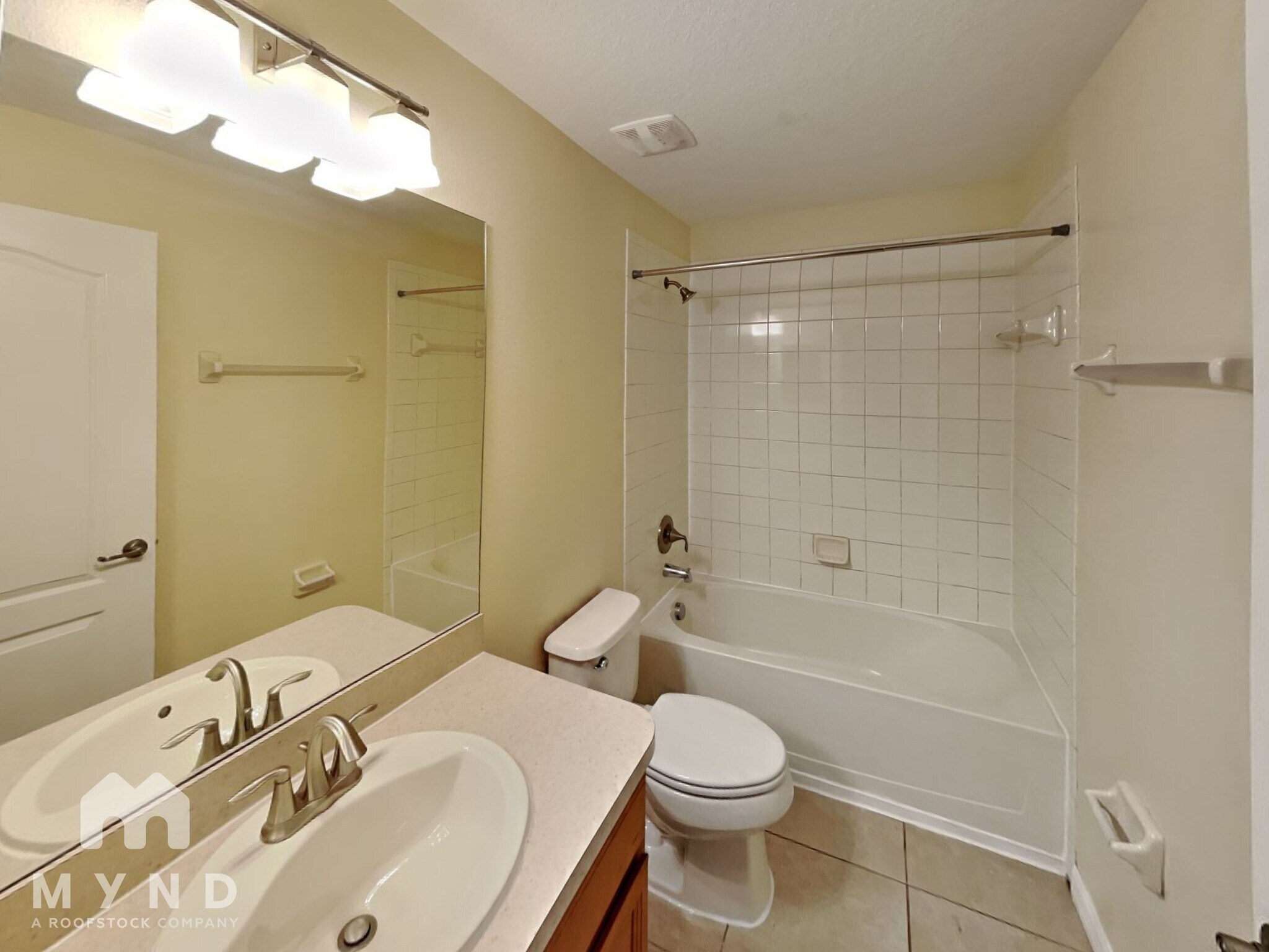 Building Photo - 10144 Arbor Run Dr